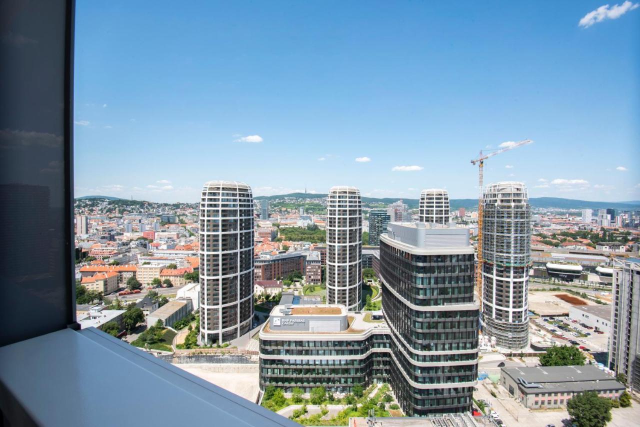Luxury 1Bdrm On The 28Th Floor Bratislava Exterior foto