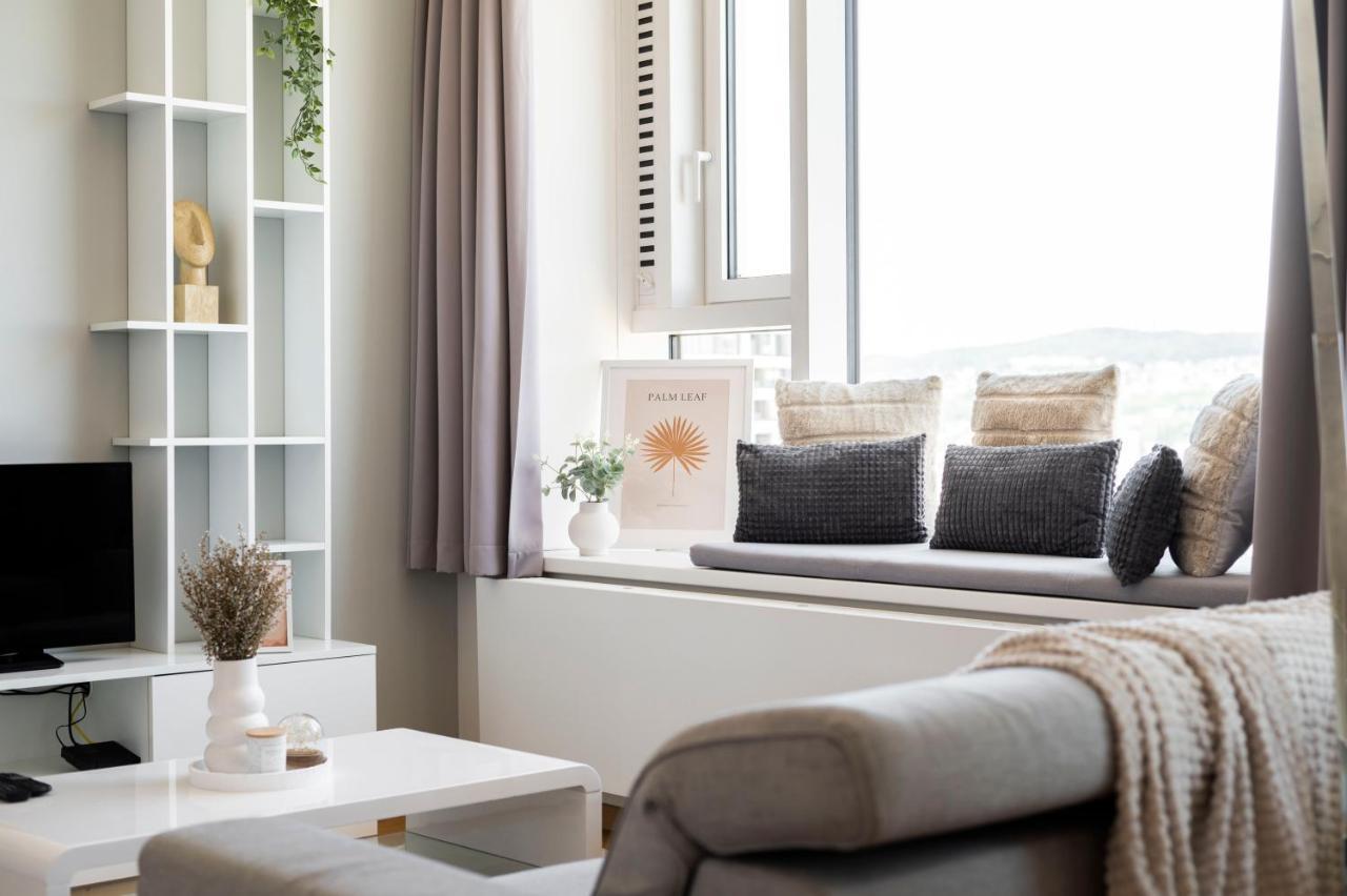 Luxury 1Bdrm On The 28Th Floor Bratislava Exterior foto