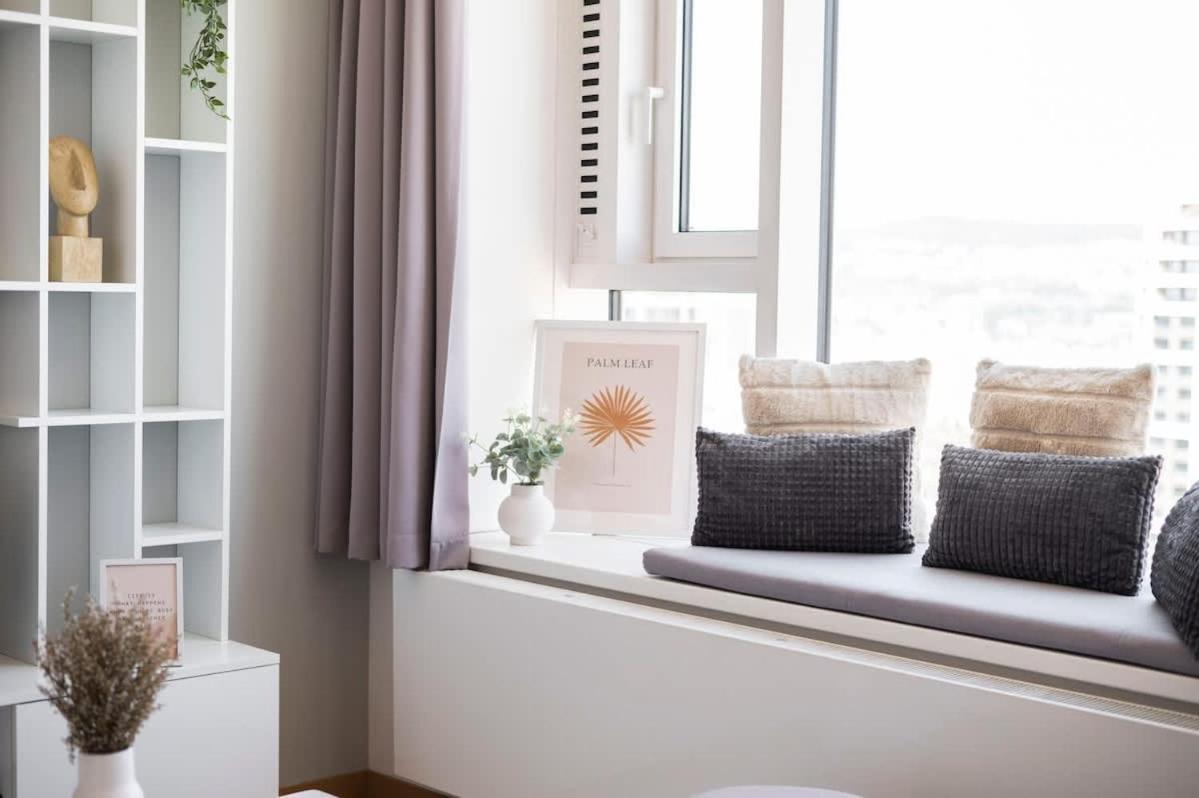 Luxury 1Bdrm On The 28Th Floor Bratislava Exterior foto