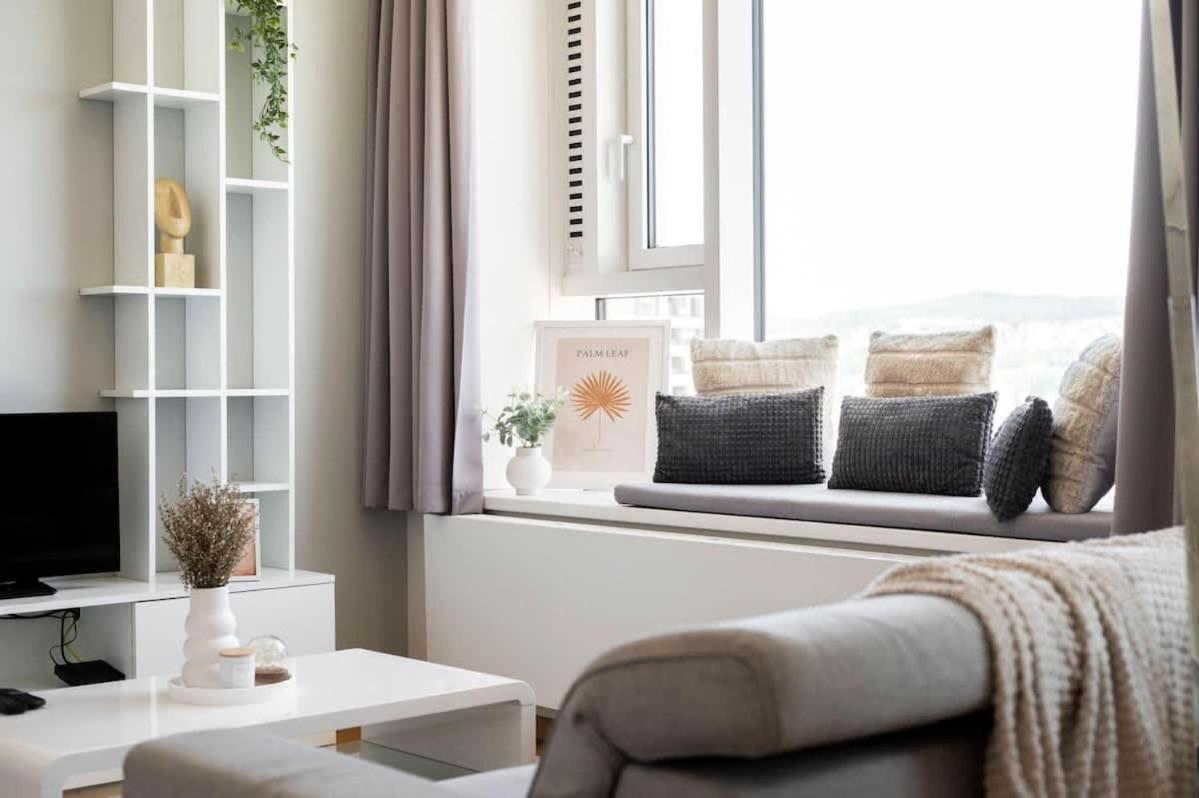 Luxury 1Bdrm On The 28Th Floor Bratislava Exterior foto